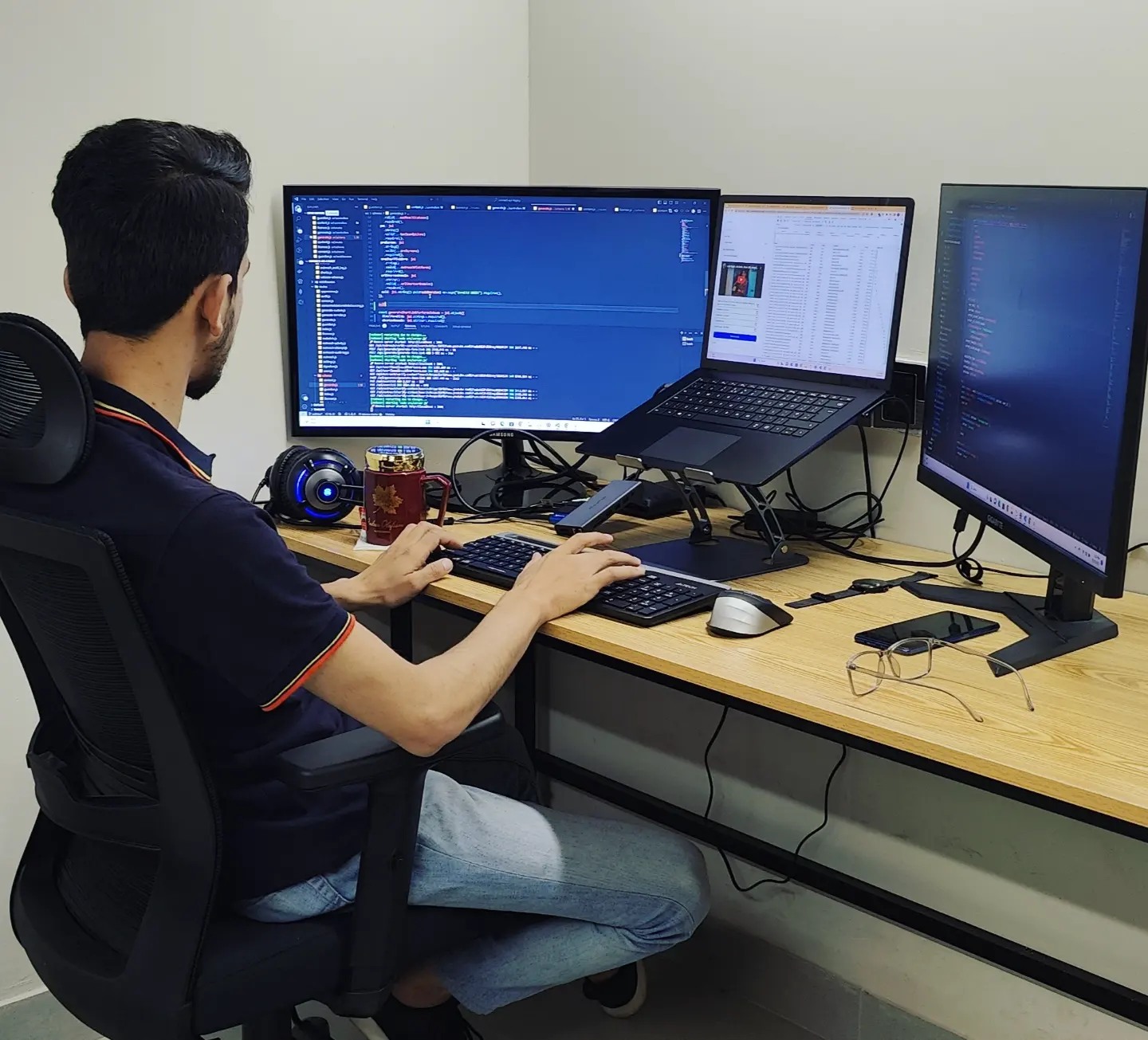 /work-station.jpg